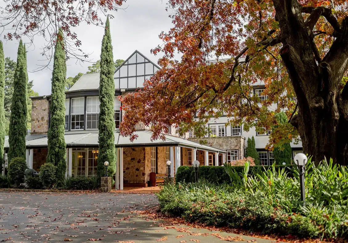 Entrance to Marybrooke Manor Wedding Receptions